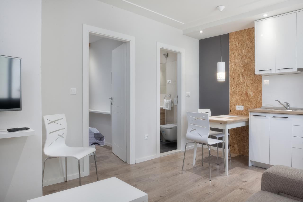 Apartments Juric Brela Exterior photo