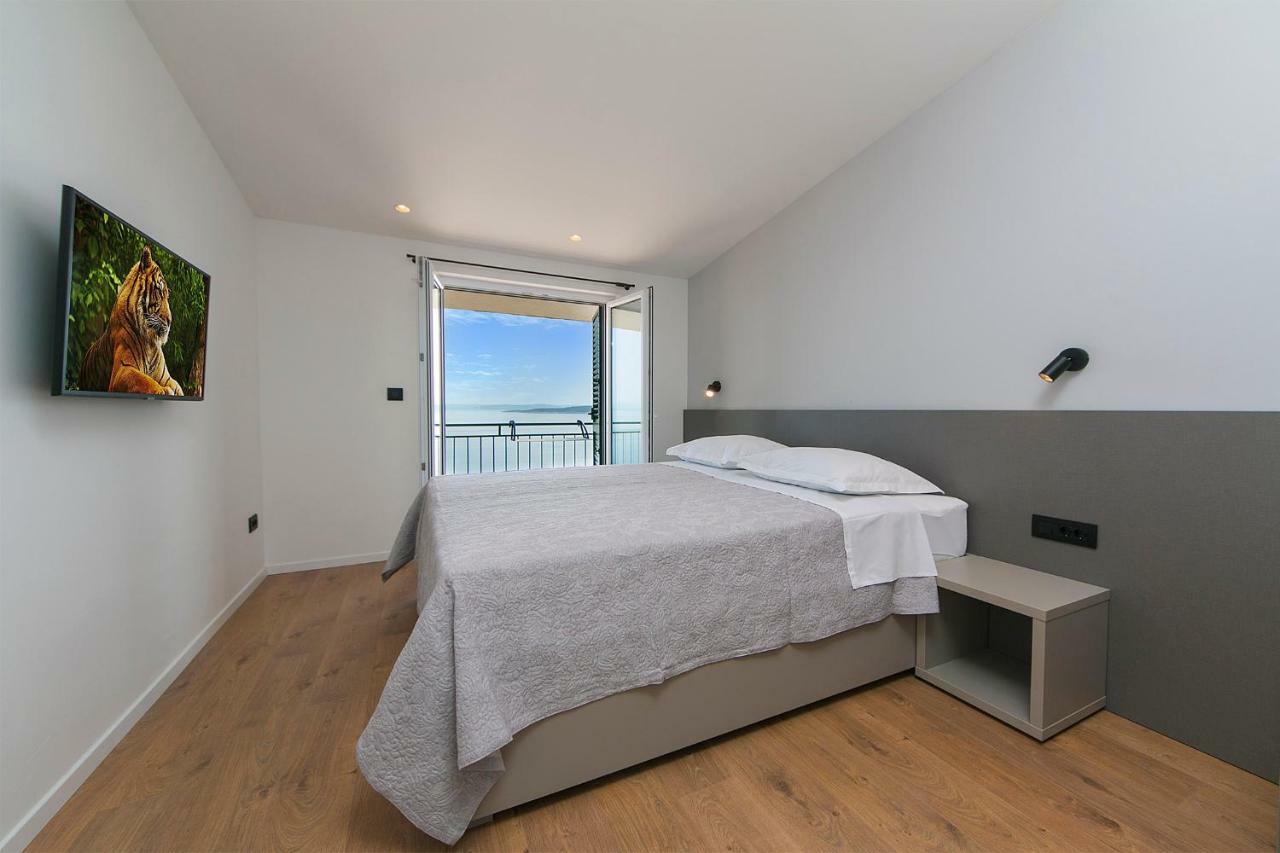 Apartments Juric Brela Exterior photo